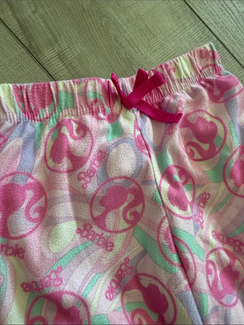 Barbie Collared Long Sleeve with Pants Pajama Set- Toddler Girl 4T